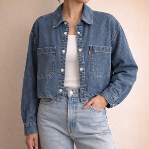 Levi's Denim Jean Button Down Shirt Medium Wash Blue Cropped Workwear Size S